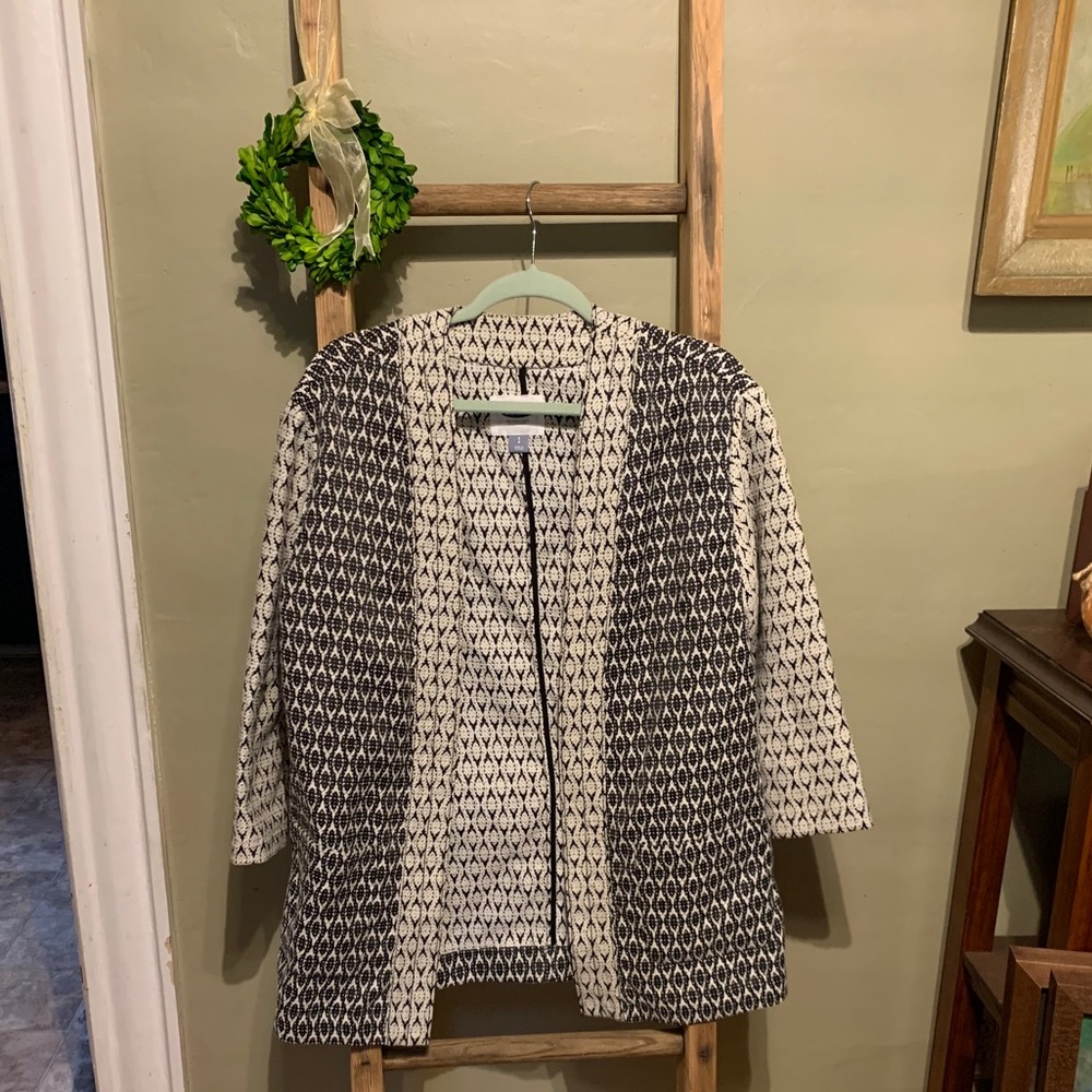 Deconstructed blazer With a geometric pattern